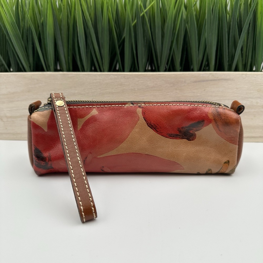 Patricia Nash ISLA Floral Oblong Leather‎ Wristlet Cosmetic Bag / Pouch Wallet